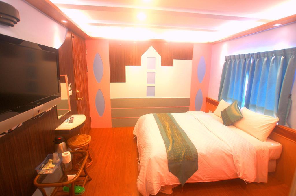 Hong Ben Hotel Kenting Extérieur photo