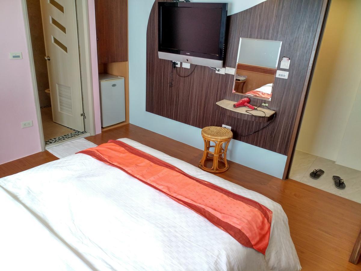 Hong Ben Hotel Kenting Extérieur photo
