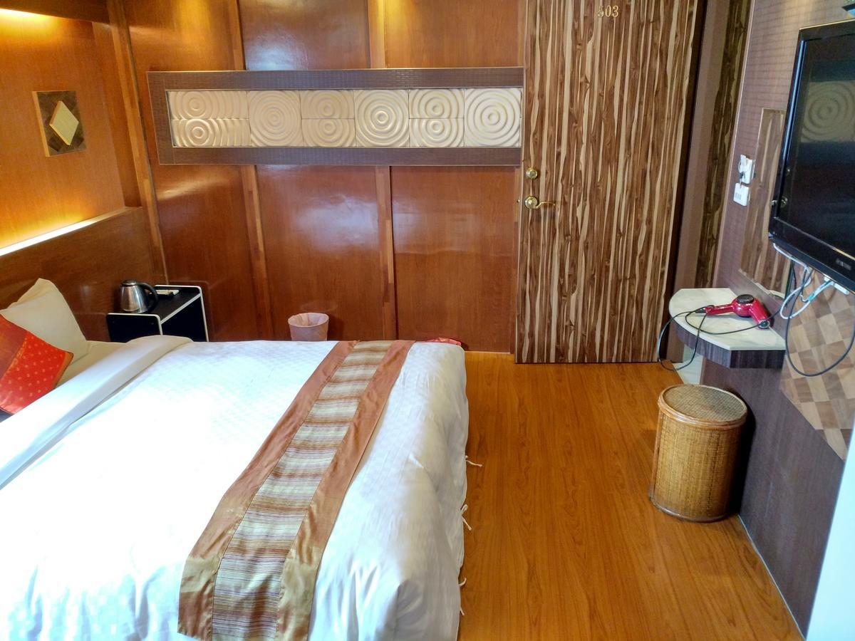 Hong Ben Hotel Kenting Extérieur photo