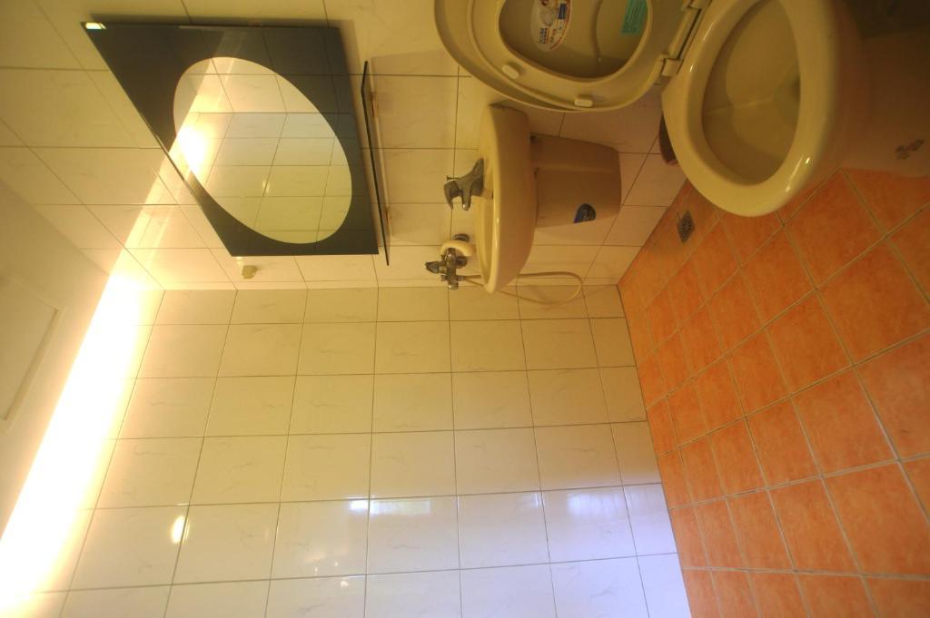 Hong Ben Hotel Kenting Extérieur photo